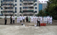 市二院开展消防演练：正确使用灭火器灭火